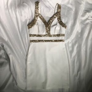 🔥HOST PICK🔥White Party Dress (LIKE NEW)